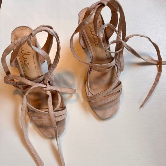 Lulus Women’s Strappy Ankle High Heel Sandals Sz 7 - Picture 1 of 7